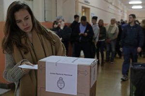 190811181045-argentina-elex-828x548-1