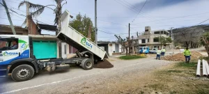 agua-potable-jujuy-avanza-la-obra-ampliacion-cloacas-y-nuevas-conexiones-domiciliarias-el-barrio-campo-verde-san-salvador-jujuy-1jpeg