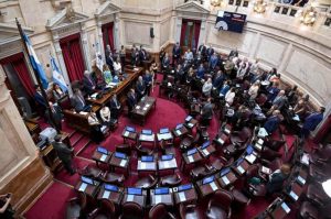 sesion-del-senado-123-828x548-1