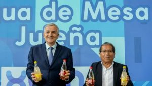 051223-gm-presentacion-agua-saborizadas-xuma-2jpg