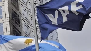 ypf-bandera-argentina-transformedjpeg-1