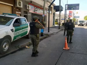 controles-gendarmeria-21-04-2021-1