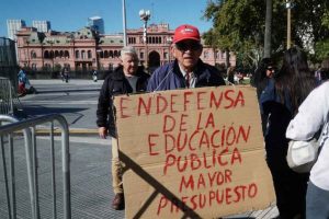 Marcha-Universitarios-Fotos-Edgardo-Gomez24-1024x683