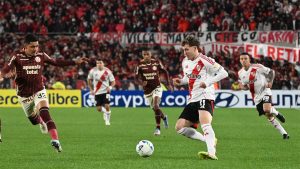 colidio_river_universitario_liberjpg