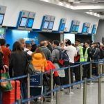 Pilotos amenazan con cancelar vuelos en vacaciones de invierno por un conflicto con el Gobierno