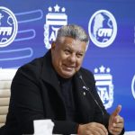 El Chiqui Tapia anunció que vuelven los visitantes en el fútbol argentino