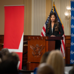 La secretaria de Seguridad Nacional de Estados Unidos, Kristi Noem, se reune con Milei