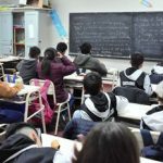 Bajo acatamiento a la medida de fuerza docente en este reinicio de clases