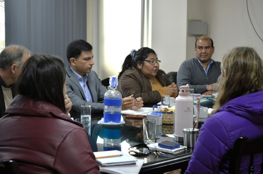 reunion-comision-revision-ley-obras-publica-jujuy-02